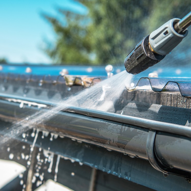 Cleaning services in Bradenton, FL